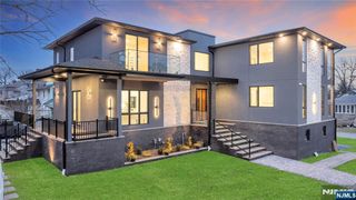 283 Bluff Road, Fort Lee, NJ 07024