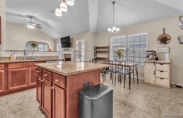 413 Buena Vista Way, Prattville, AL 36067