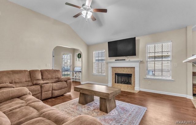 413 Buena Vista Way, Prattville, AL 36067