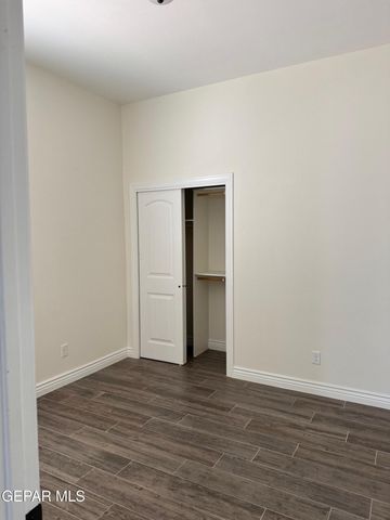 229 FARNBOROUGH Street, El Paso, TX 79928