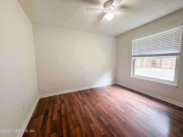 841 CHALMET Lane, Jacksonville, FL 32218