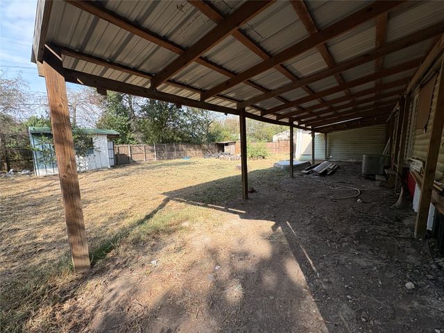 430 Jeanette Street, Greenville, TX 75401