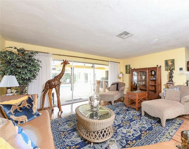 1800 LIESL DRIVE E, Venice, FL 34293