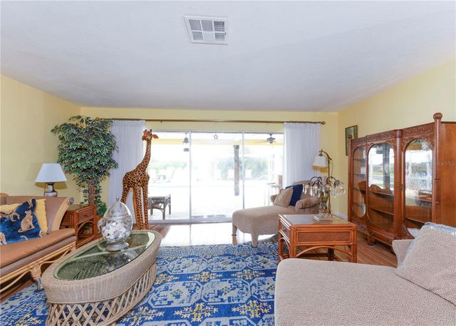 1800 LIESL DRIVE E, Venice, FL 34293