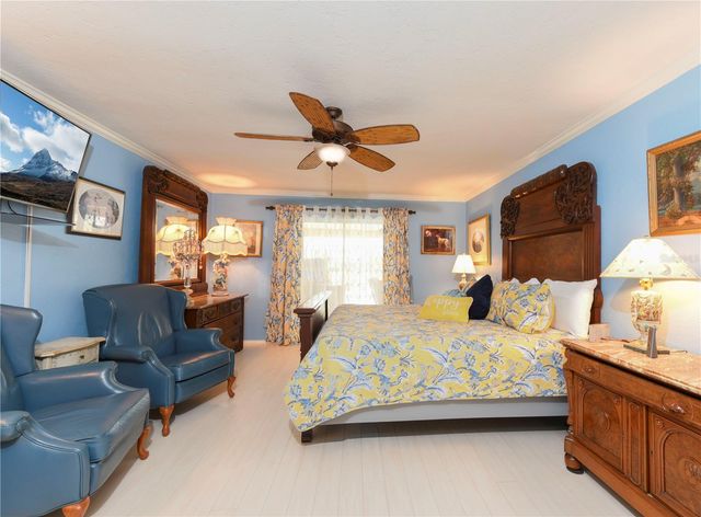 1800 LIESL DRIVE E, Venice, FL 34293