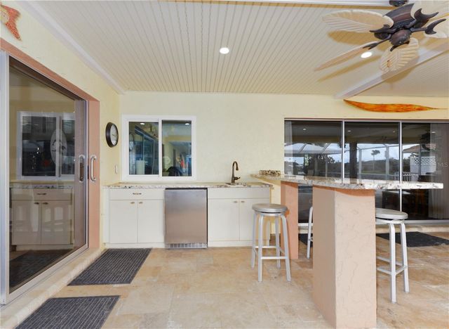 1800 LIESL DRIVE E, Venice, FL 34293