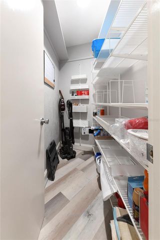 1800 LIESL DRIVE E, Venice, FL 34293