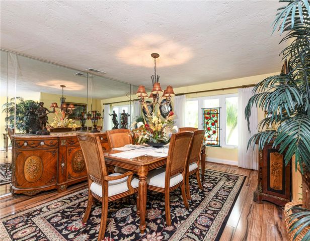 1800 LIESL DRIVE E, Venice, FL 34293