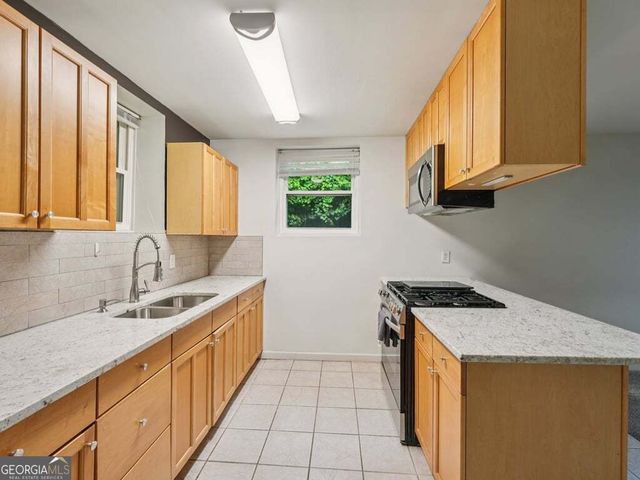 508 Cool Creek Trail SE, Mableton, GA 30126