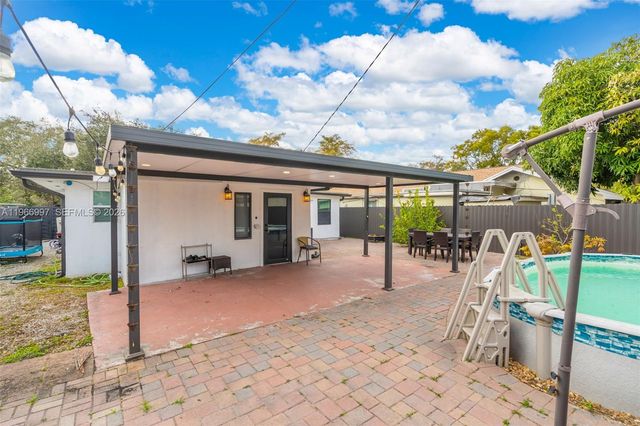 411 N 61st Ave, Hollywood, FL 33024