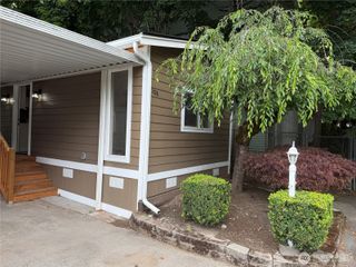 7301 NE 175th Street #108, Kenmore, WA 98028