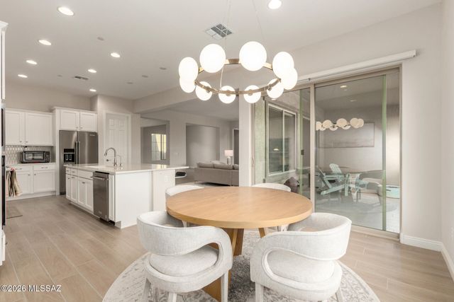 2751 W Plateau Ridge Drive, Oro Valley, AZ 85742