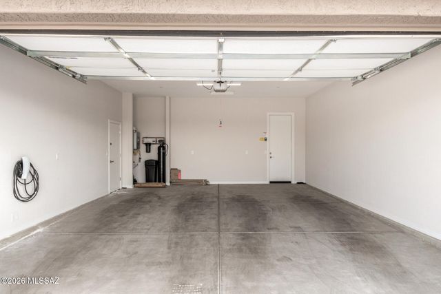 2751 W Plateau Ridge Drive, Oro Valley, AZ 85742