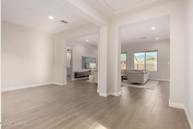 2751 W Plateau Ridge Drive, Oro Valley, AZ 85742