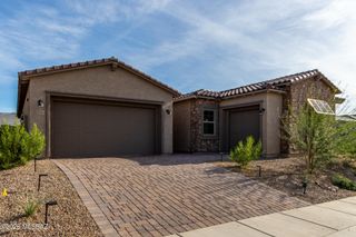 2751 W Plateau Ridge Drive, Oro Valley, AZ 85742