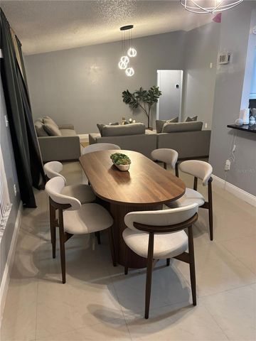 3004 ROSEBUD LANE, Brandon, FL 33511