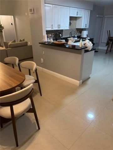 3004 ROSEBUD LANE, Brandon, FL 33511