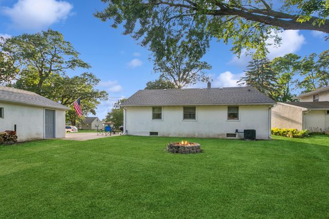 545 4th Avenue NW, New Brighton, MN 55112