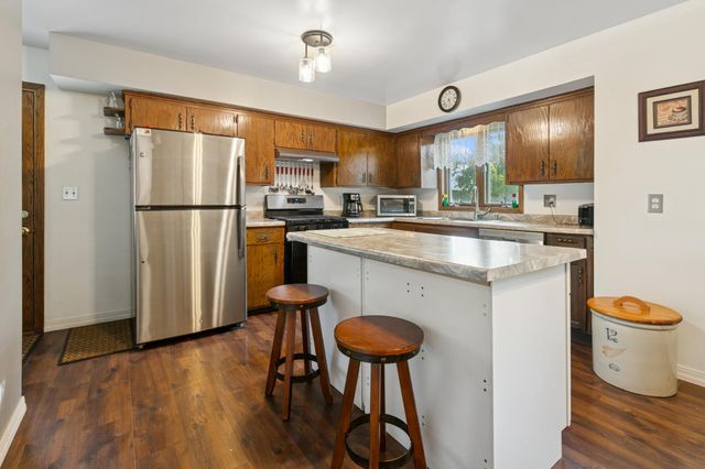 545 4th Avenue NW, New Brighton, MN 55112