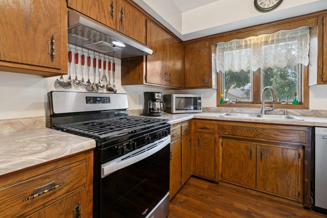 545 4th Avenue NW, New Brighton, MN 55112