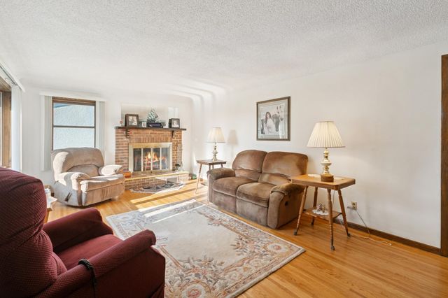 545 4th Avenue NW, New Brighton, MN 55112