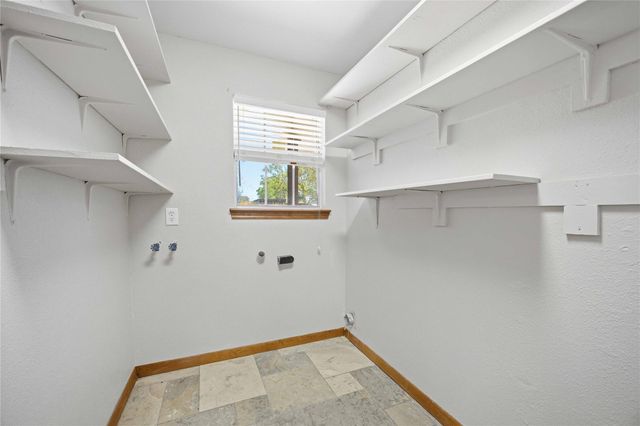 10423 Alcott Drive, Houston, TX 77043