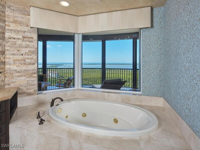 23750 Via Trevi WAY 2001, Estero, FL 34134