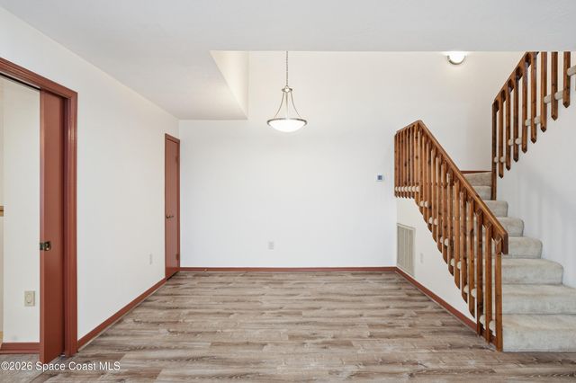 867 Greenwood Manor Circle 5-E, West Melbourne, FL 32904