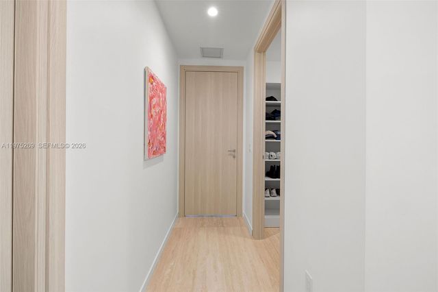 1000 Brickell Plaza PH5403, Miami, FL 33131