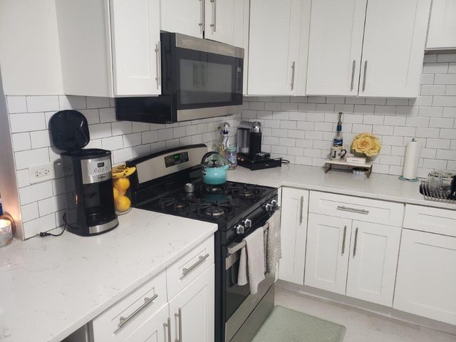 4904 N Harlem Avenue 1E, Harwood Heights, IL 60706