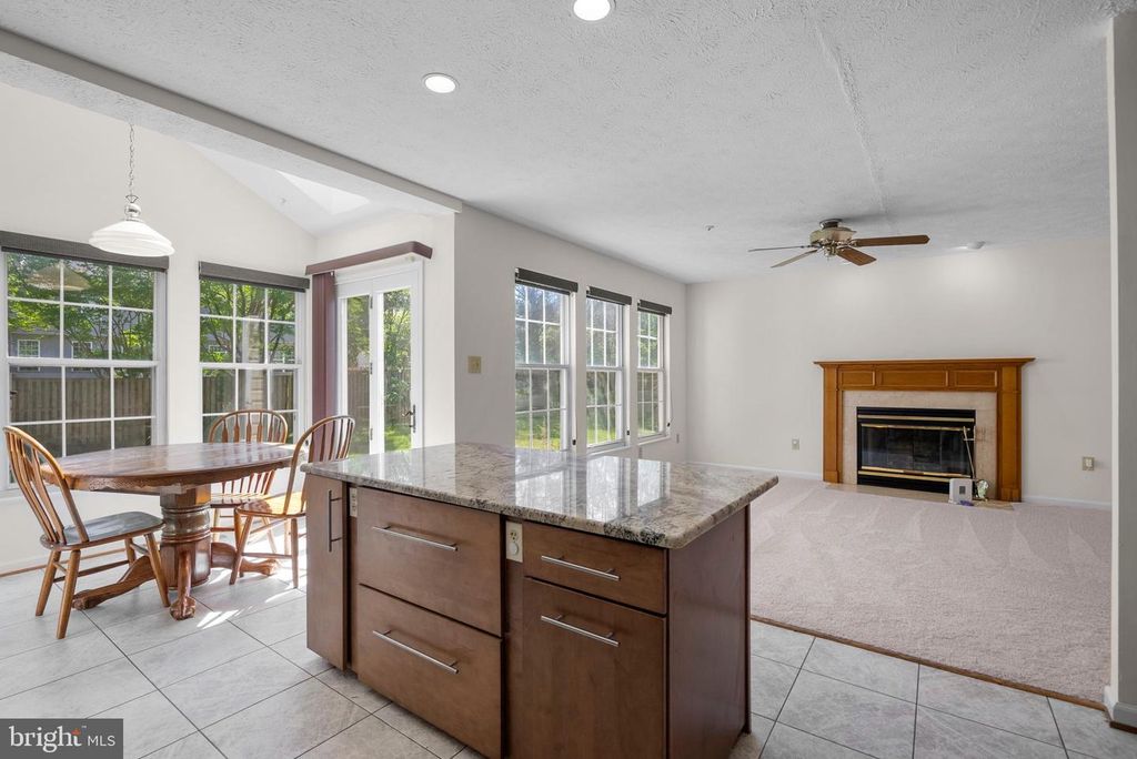 Image 18 of property listing at 5505 LAKE RIDGE TER, Bowie, MD 20720