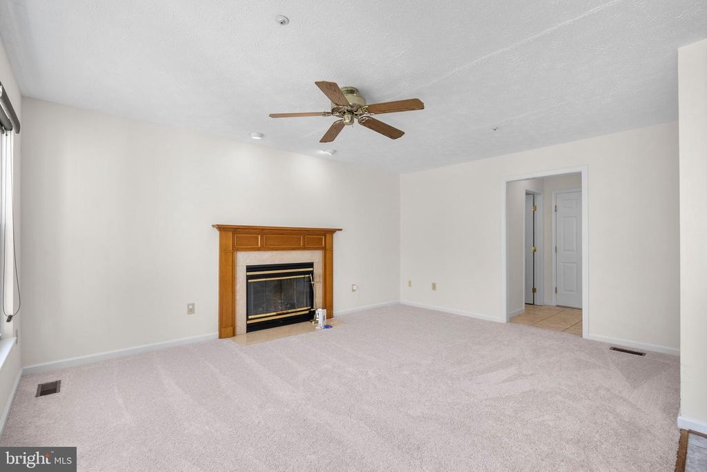 Image 24 of property listing at 5505 LAKE RIDGE TER, Bowie, MD 20720