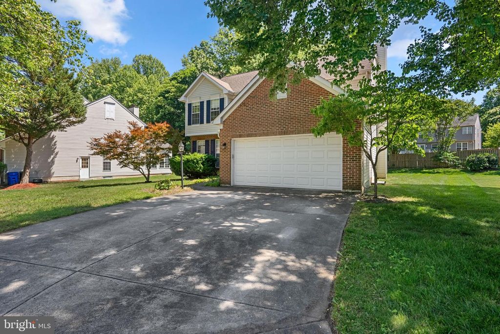 Image 41 of property listing at 5505 LAKE RIDGE TER, Bowie, MD 20720