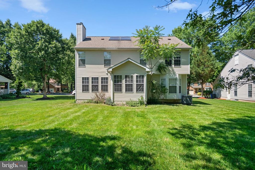 Image 42 of property listing at 5505 LAKE RIDGE TER, Bowie, MD 20720