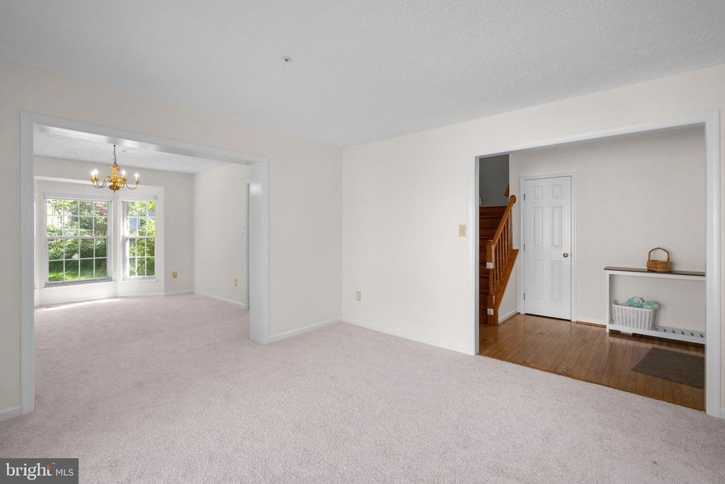 Image 7 of property listing at 5505 LAKE RIDGE TER, Bowie, MD 20720
