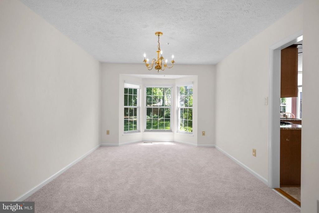 Image 8 of property listing at 5505 LAKE RIDGE TER, Bowie, MD 20720