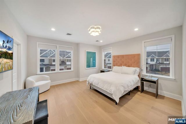 61 Woodmont Circle, River Vale, NJ 07675