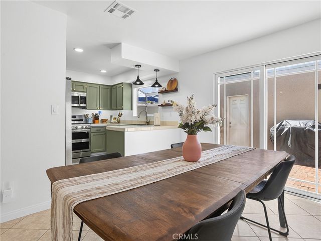17734 Devonshire Street 7, Northridge, CA 91325