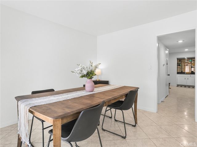17734 Devonshire Street 7, Northridge, CA 91325