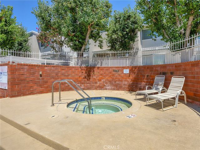 17734 Devonshire Street 7, Northridge, CA 91325