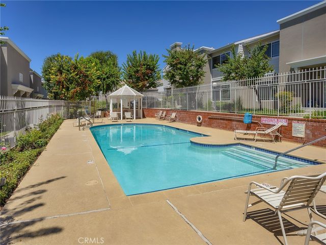 17734 Devonshire Street 7, Northridge, CA 91325