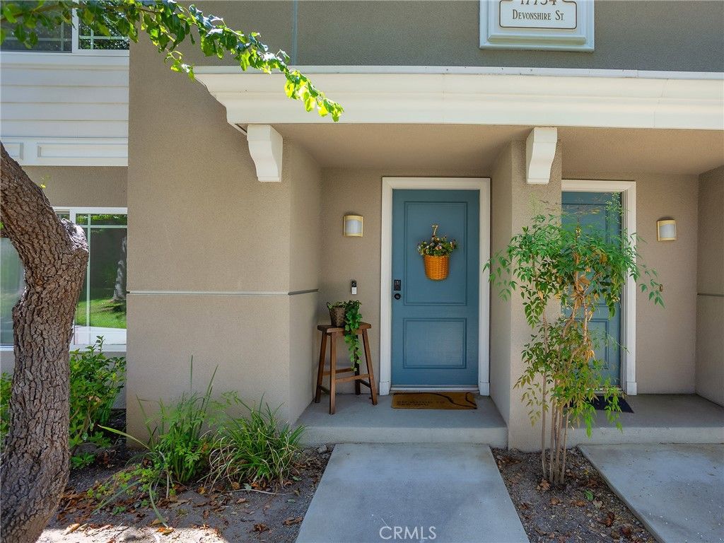 17734 Devonshire Street 7, Northridge, CA 91325