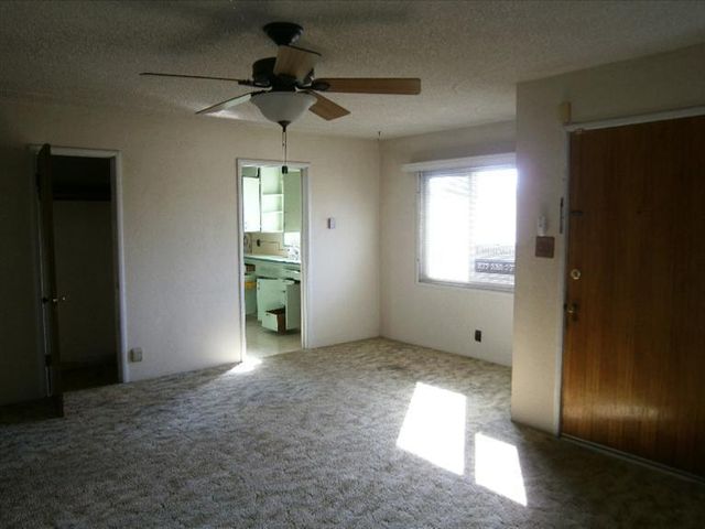 3235 E Princeton Avenue, Fresno, CA 93703