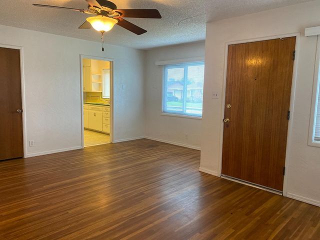 3235 E Princeton Avenue, Fresno, CA 93703