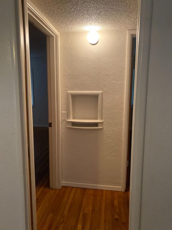 Image 7 of property listing at 3235 E Princeton Avenue, Fresno, CA 93703