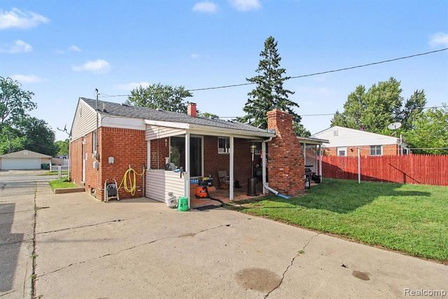 1208 Laurel Avenue, Ypsilanti, MI 48198