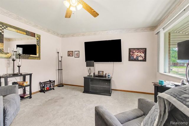 1208 Laurel Avenue, Ypsilanti, MI 48198