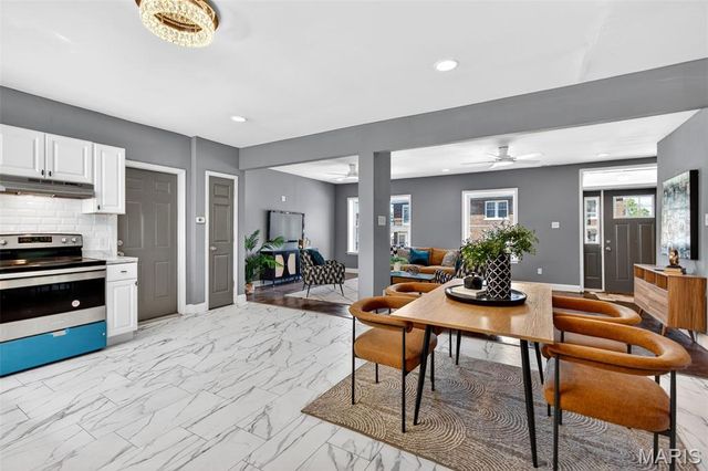 4404 Floriss Place, St Louis, MO 63115