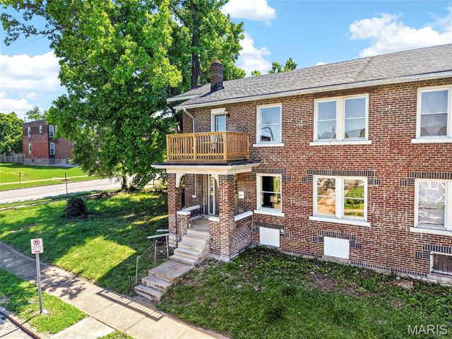 4404 Floriss Place, St Louis, MO 63115