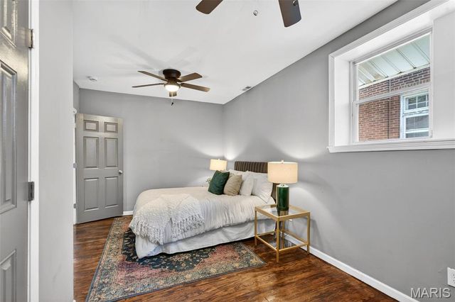 4404 Floriss Place, St Louis, MO 63115